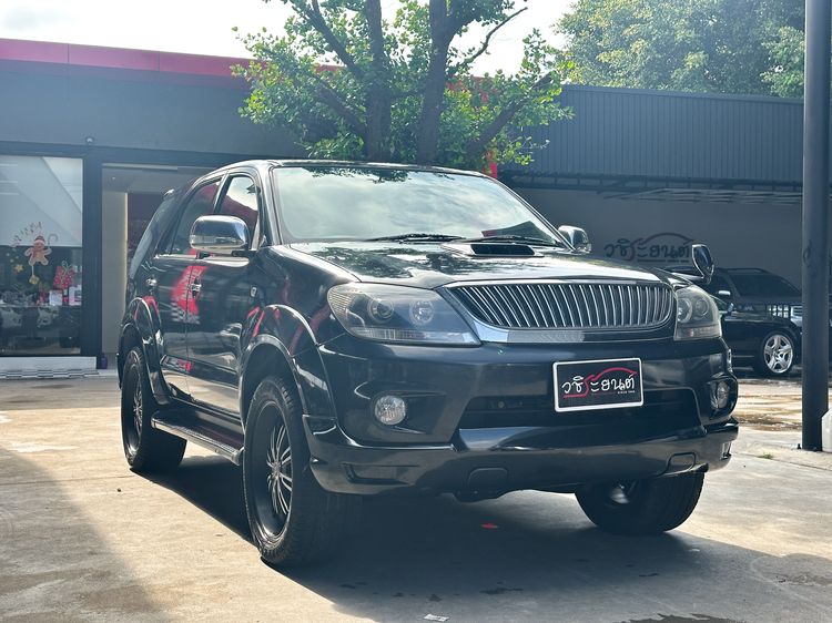 Toyota Fortuner 2005.0 มือสอง ดีเซล ไมล์  ฟรีดาวน์ มือเดียว - Image 3
