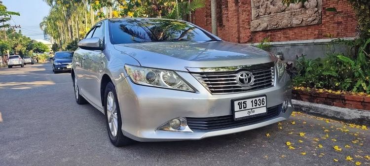 Toyota Camry 2013.0 มือสอง เบนซิน ไมล์  เครดิตดีออกรถ 0 บาท ไม่เคยชน - Image 4