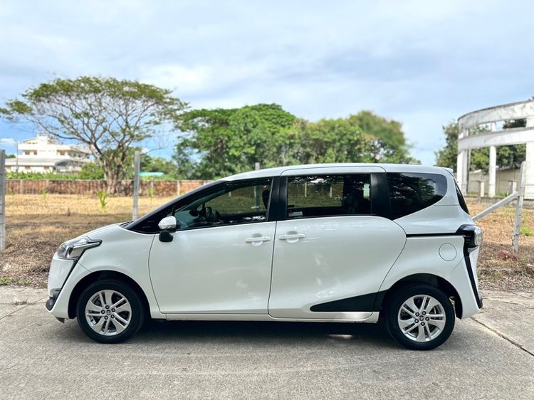 Toyota Sienta 2019.0 มือสอง เบนซิน ไมล์  ไม่เคยชน เช็กศูนย์ทุกระยะ - Image 4