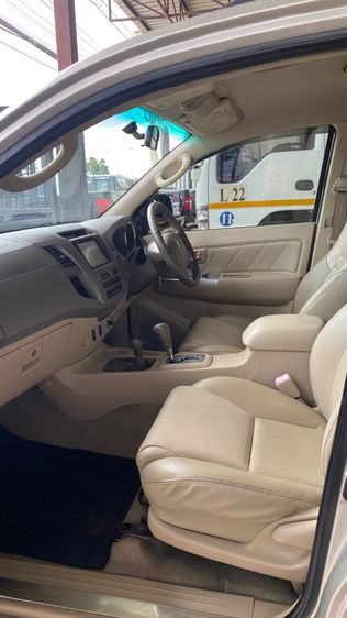 Toyota Fortuner 2007.0 มือสอง ดีเซล ไมล์  ฟรีดาวน์ มือเดียว - Image 3