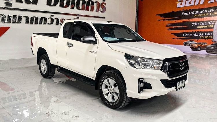 Toyota Hilux Revo 2020.0 มือสอง ดีเซล ไมล์  สภาพนางฟ้า ไมล์แท้ - Image 3