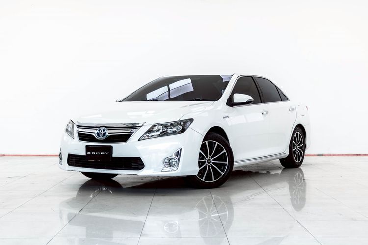 Toyota Camry 2014.0 มือสอง ไฮบริด ไมล์ เช็กศูนย์ทุกระยะ ราคาถูก
