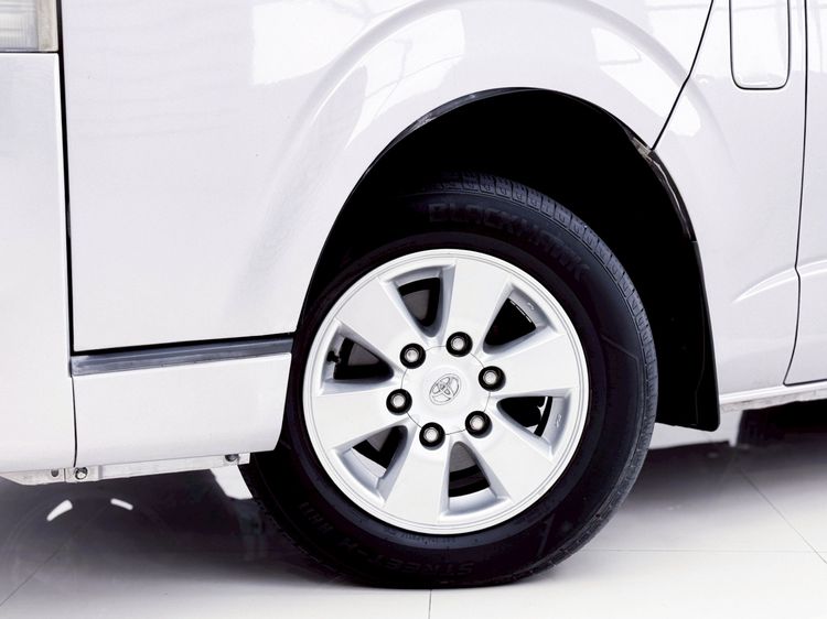 Toyota Hiace 2006.0 มือสอง ดีเซล ไมล์ สภาพนางฟ้า ฟรีดาวน์ - Image 4