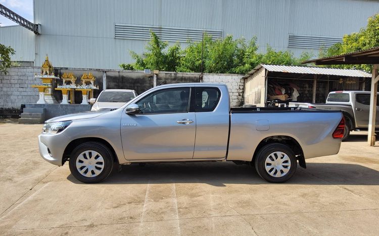 Toyota Hilux Revo 2017.0 มือสอง ดีเซล ไมล์ ไม่เคยชน จัดไฟแนนซ์ได้ - Image 4