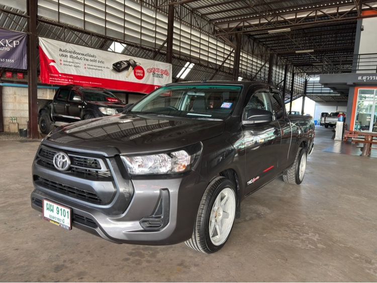 Toyota Hilux Revo 2020.0 มือสอง ดีเซล ไมล์  เครดิตดีออกรถ 0 บาท ไม่เคยชน - Image 2