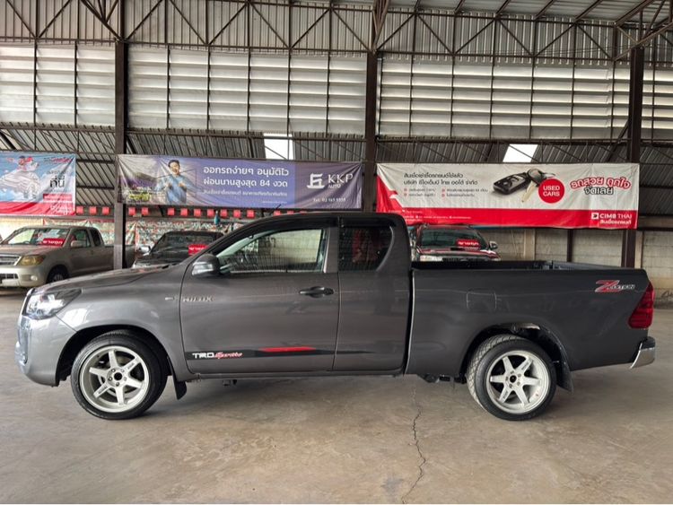 Toyota Hilux Revo 2020.0 มือสอง ดีเซล ไมล์  เครดิตดีออกรถ 0 บาท ไม่เคยชน - Image 3