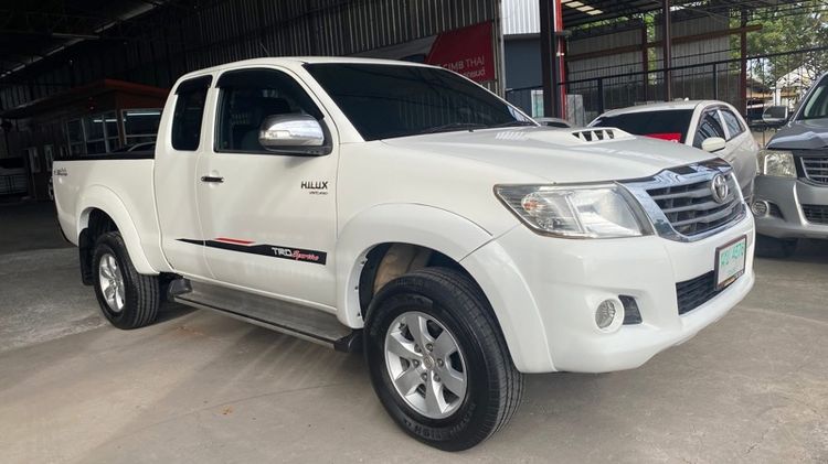 Toyota Hilux Vigo Champ 2015.0 มือสอง ดีเซล ไมล์  ไมล์แท้ ฟรีดาวน์ - Image 2