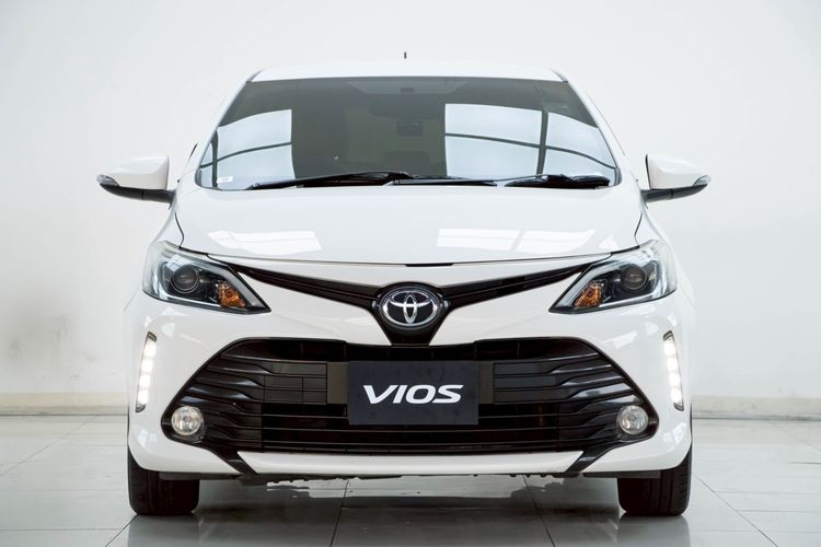 Toyota Vios 2017.0 มือสอง เบนซิน ไมล์  มือเดียว ไม่เคยชน - Image 4