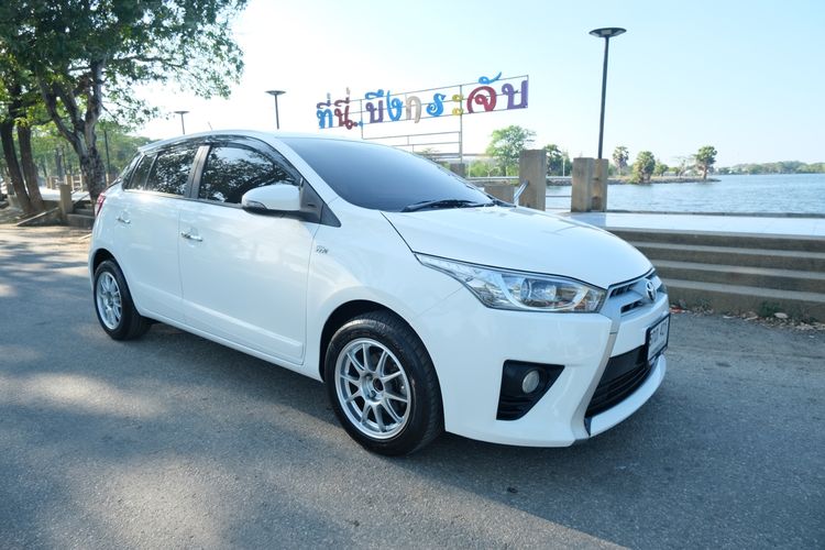 Toyota Yaris 2016.0 มือสอง เบนซิน ไมล์  สภาพนางฟ้า รถบ้านแท้
