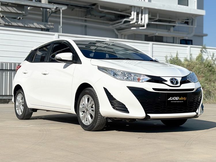 Toyota Yaris 2019.0 มือสอง เบนซิน ไมล์  สภาพนางฟ้า เครดิตดีออกรถ 0 บาท - Image 3