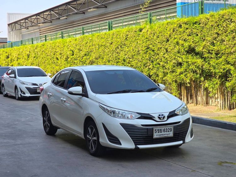 Toyota Yaris ATIV 2019.0 มือสอง เบนซิน ไมล์ ไมล์แท้ เครดิตดีออกรถ 0 บาท