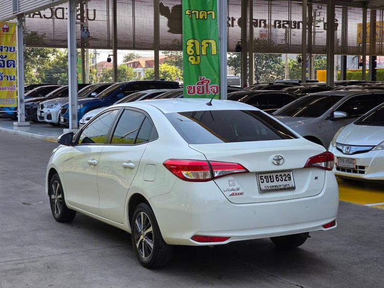 Toyota Yaris ATIV 2019.0 มือสอง เบนซิน ไมล์ ไมล์แท้ เครดิตดีออกรถ 0 บาท - Image 4