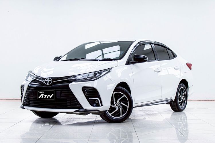 Toyota Yaris ATIV 2021.0 มือสอง เบนซิน ไมล์ ฟรีดาวน์ รถบ้านแท้ - Image 4