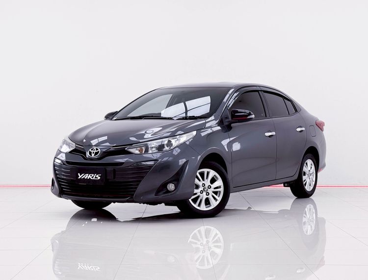 Toyota Yaris ATIV 2018.0 มือสอง เบนซิน ไมล์  เครดิตดีออกรถ 0 บาท เช็กศูนย์ทุกระยะ