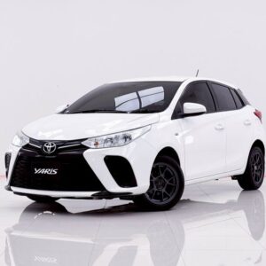 Toyota Yaris 2022.0 มือสอง เบนซิน ไมล์ ฟรีดาวน์ เช็กศูนย์ทุกระยะ