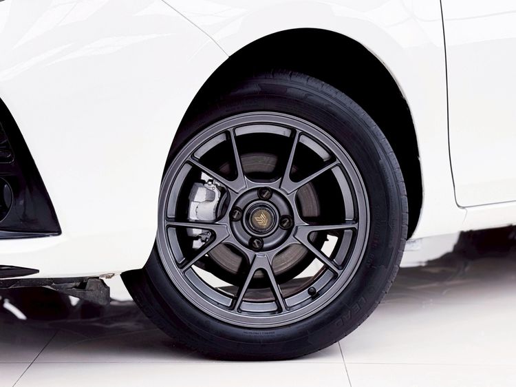 Toyota Yaris 2022.0 มือสอง เบนซิน ไมล์ ฟรีดาวน์ เช็กศูนย์ทุกระยะ - Image 4