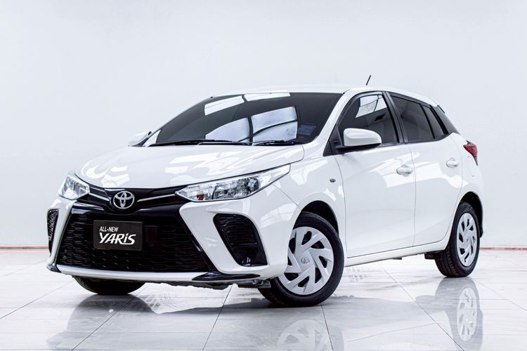 Toyota Yaris 2023.0 มือสอง เบนซิน ไมล์  จัดไฟแนนซ์ได้ สภาพนางฟ้า - Image 4