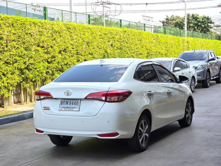 Toyota Yaris ATIV 2019.0 มือสอง เบนซิน ไมล์  รถบ้านแท้ มือเดียว - Image 4