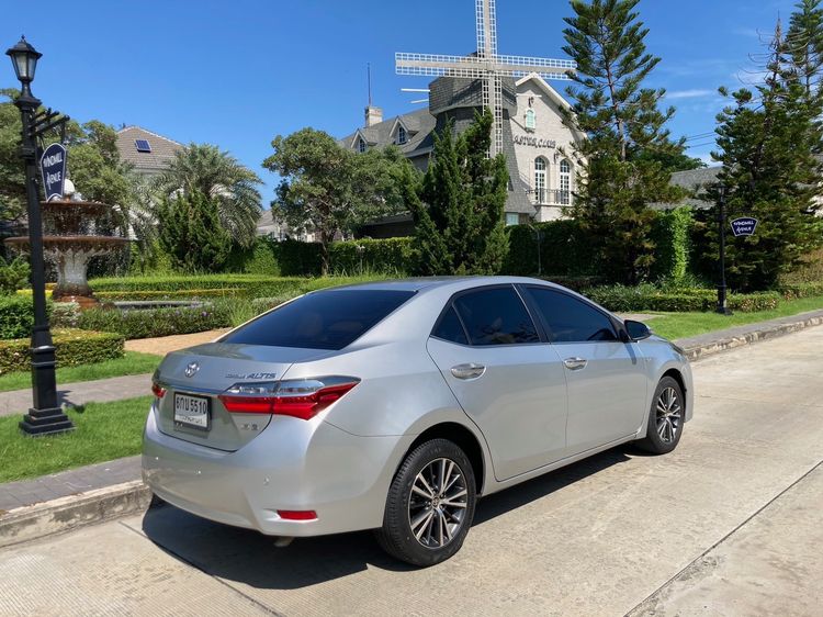 Toyota Altis 2017.0 มือสอง เบนซิน ไมล์  ไม่เคยชน ฟรีดาวน์ - Image 3