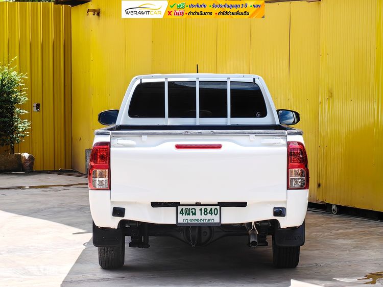 Toyota Hilux Revo 2022.0 มือสอง ดีเซล ไมล์  จัดไฟแนนซ์ได้ เช็กศูนย์ทุกระยะ - Image 4
