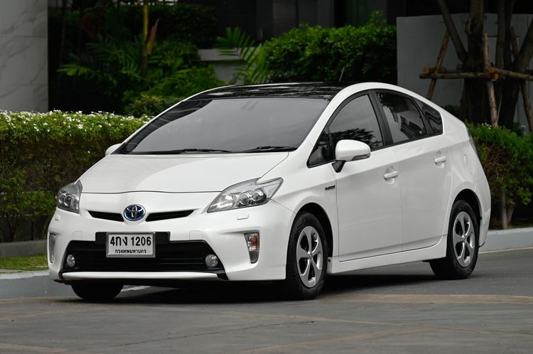 Toyota Prius 2013.0 มือสอง ไฮบริด ไมล์  เครดิตดีออกรถ 0 บาท ไม่เคยชน