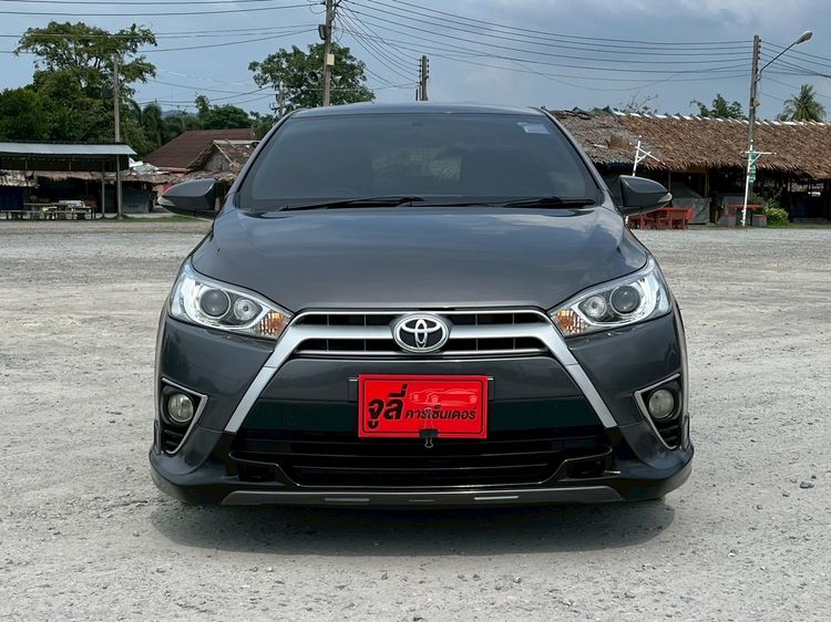 Toyota Yaris 2017.0 มือสอง เบนซิน ไมล์ เครดิตดีออกรถ 0 บาท รถบ้านแท้ - Image 3