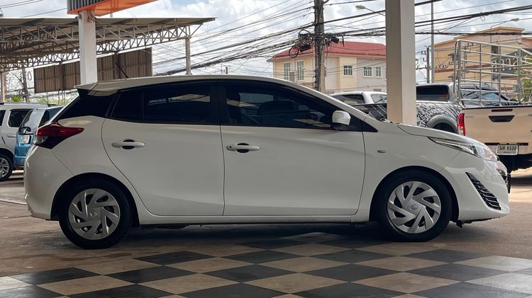 Toyota Yaris ATIV 2020.0 มือสอง เบนซิน ไมล์ จัดไฟแนนซ์ได้ ราคาถูก - Image 4