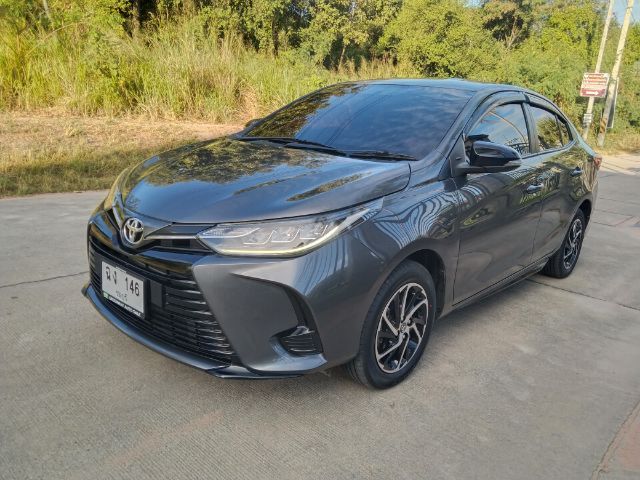 Toyota Yaris ATIV 2020.0 มือสอง เบนซิน ไมล์  ไมล์แท้ เช็กศูนย์ทุกระยะ - Image 3