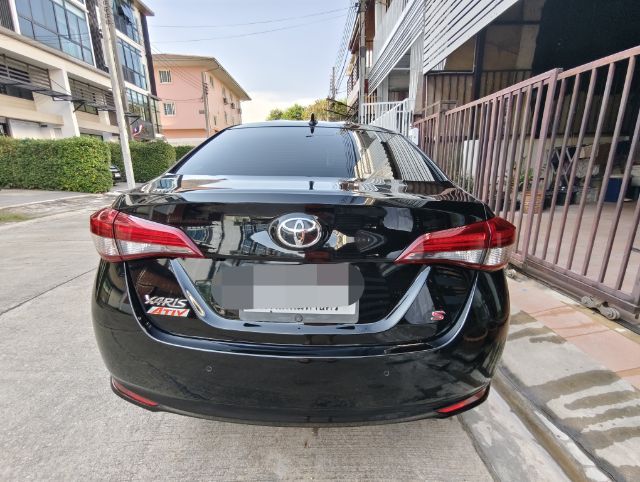 Toyota Yaris ATIV 2018.0 มือสอง เบนซิน ไมล์  สภาพนางฟ้า เช็กศูนย์ทุกระยะ - Image 2