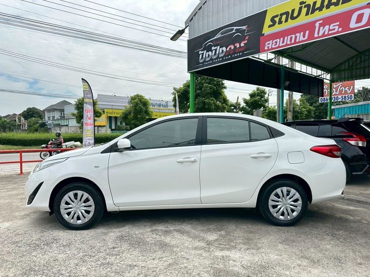Toyota Yaris ATIV 2019.0 มือสอง เบนซิน ไมล์  ไมล์แท้ ฟรีดาวน์ - Image 4