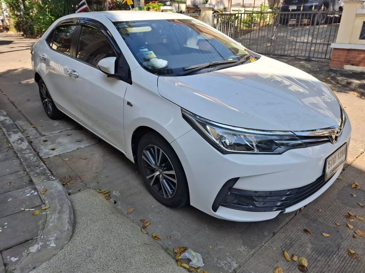 Toyota Corolla 2017.0 มือสอง เบนซิน ไมล์  ฟรีดาวน์ สภาพนางฟ้า - Image 2
