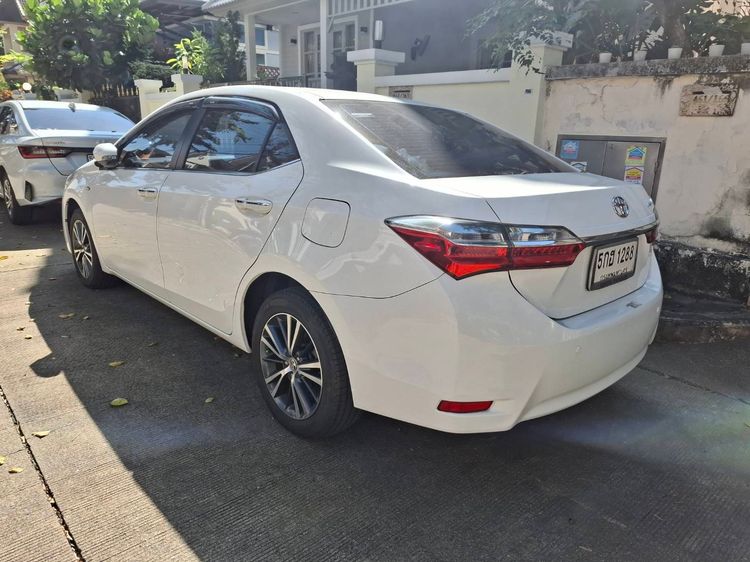 Toyota Corolla 2017.0 มือสอง เบนซิน ไมล์  ฟรีดาวน์ สภาพนางฟ้า - Image 3