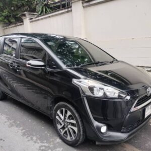 Toyota Sienta 2018.0 มือสอง เบนซิน ไมล์ เครดิตดีออกรถ 0 บาท ฟรีดาวน์