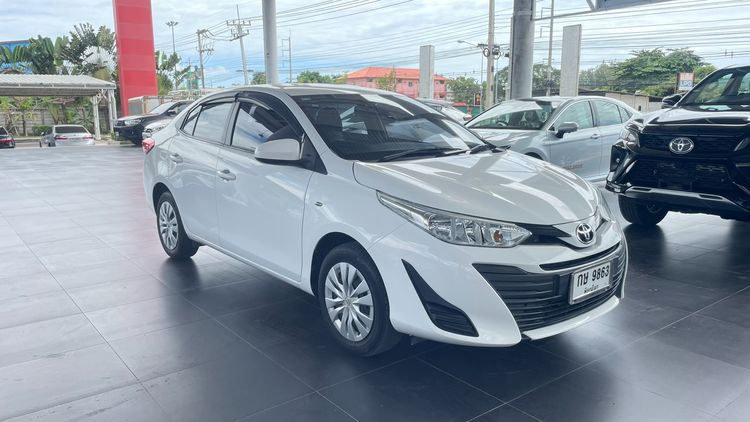Toyota Yaris ATIV 2019.0 มือสอง เบนซิน ไมล์  จัดไฟแนนซ์ได้ ฟรีดาวน์